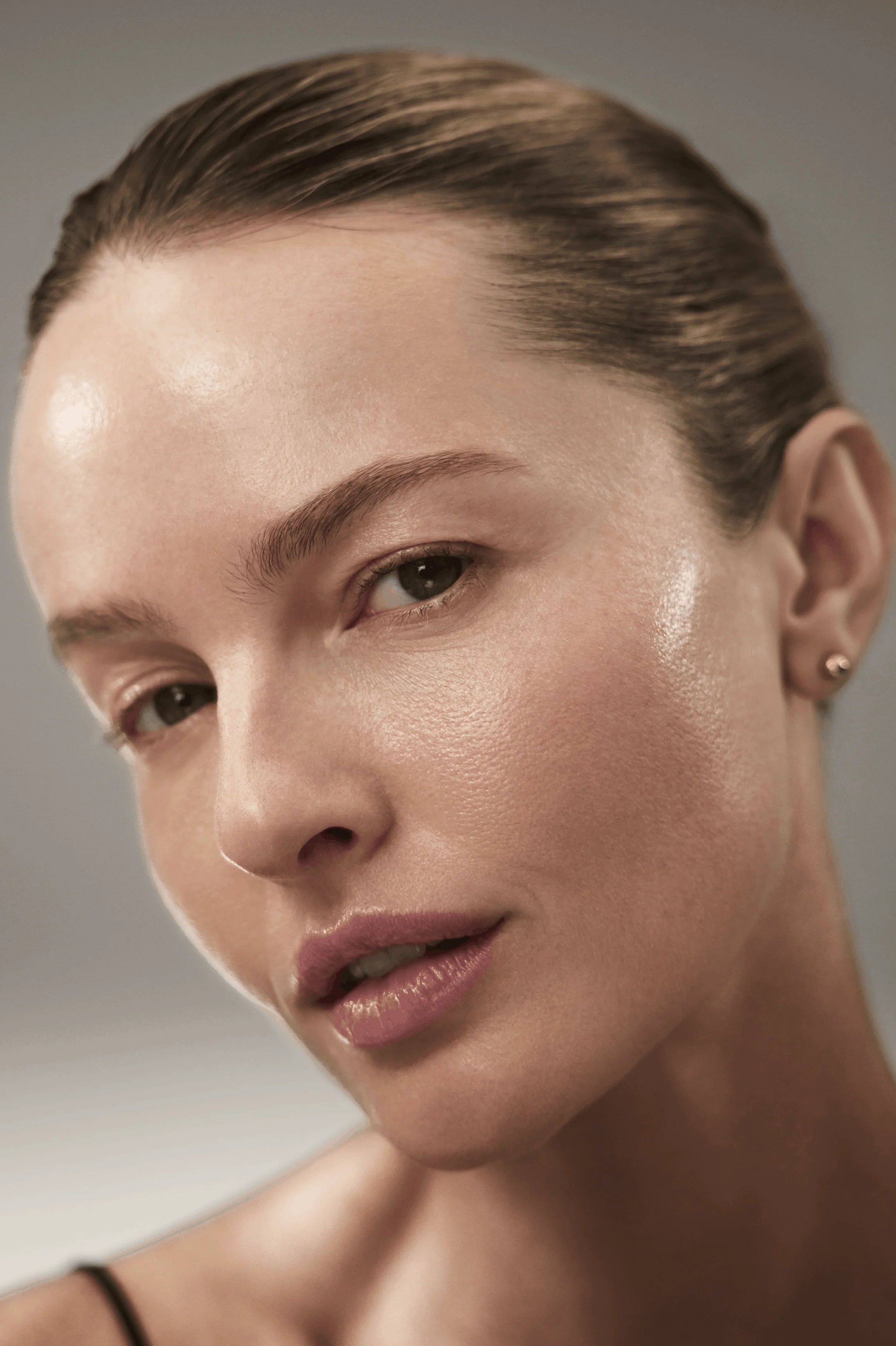 Vitamin C 35% & Glutathione Advanced Firm + Brighten Serum - Image 4